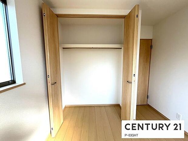 クローゼットで楽々収納!