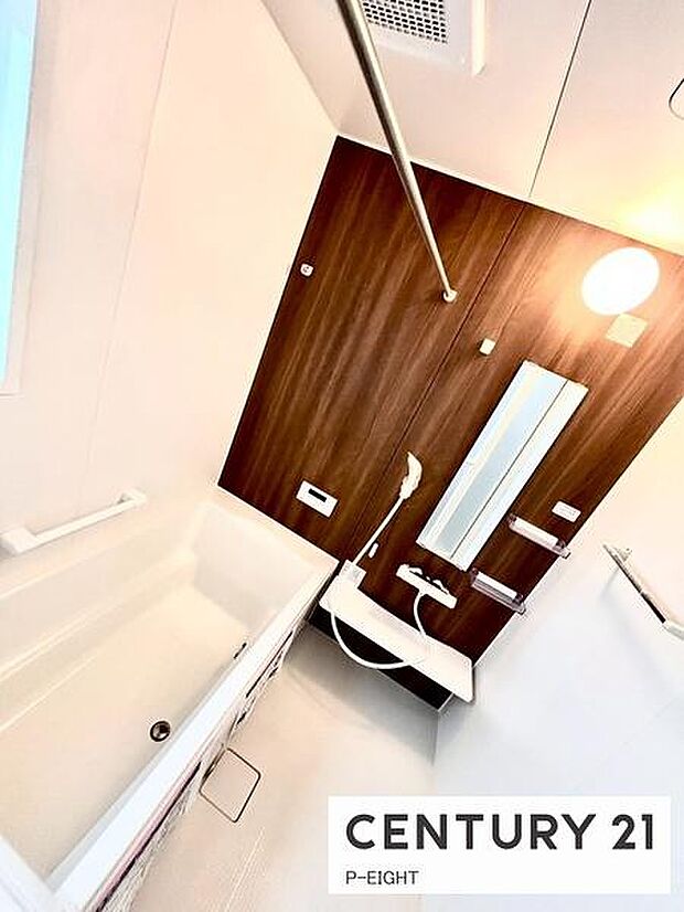 一坪サイズのお風呂で毎日の疲れを癒してください。