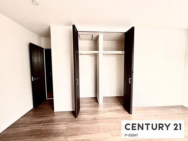 広めのクローゼットでたくさん収納できます！