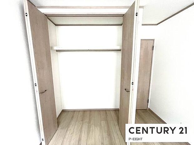 クローゼットでお部屋もスッキリ！