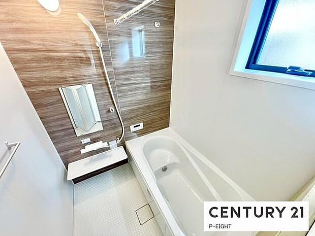 一坪サイズのお風呂で毎日の疲れを癒してください。