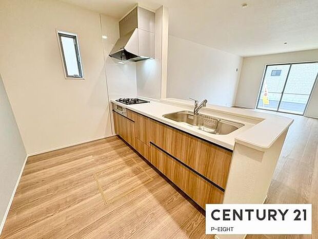 料理をしながらリビングを見渡せるつくりで、料理中も家族との会話がはずみます。