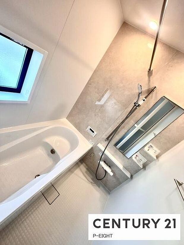 一坪サイズのお風呂で毎日の疲れを癒してください。