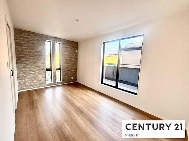 バルコニーに面している明るい部屋です!