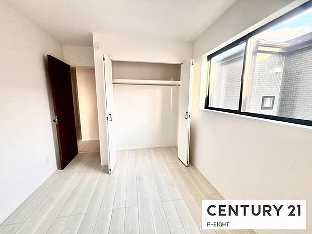 広めのクローゼットでたくさん収納できます！