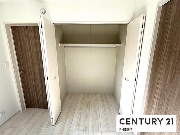 広々としたクローゼットでたくさん収納できます！