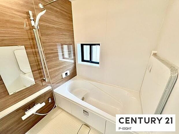 一坪サイズのお風呂で毎日の疲れを癒してください。