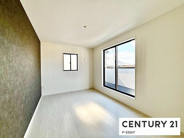 バルコニーに面している明るい部屋です!