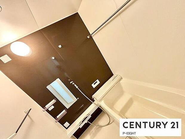 一坪サイズのお風呂で毎日の疲れを癒してください。