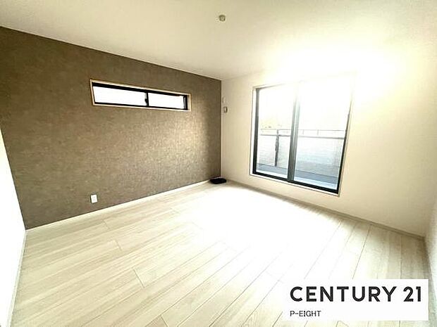 バルコニーに面している明るい部屋です!