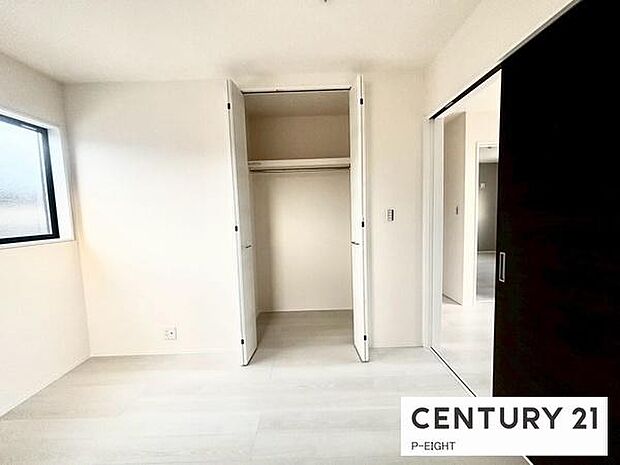 クローゼットでお部屋もスッキリ！