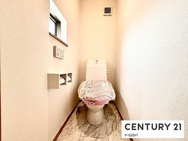 白色基調の落ち着ける空間になっております。