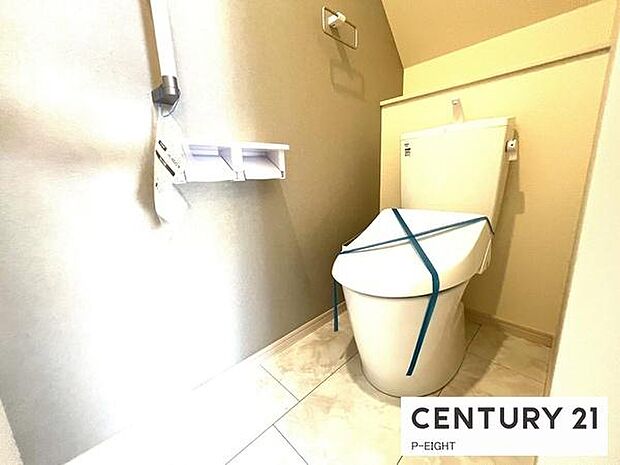 ウォシュレット付きの暖房便座で快適です!