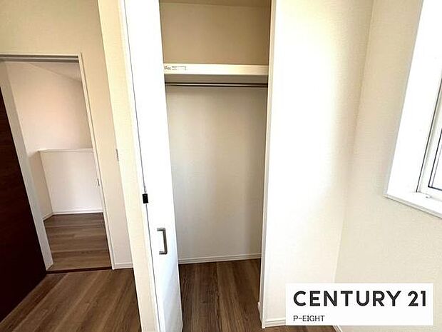 クローゼットでお部屋もスッキリ！