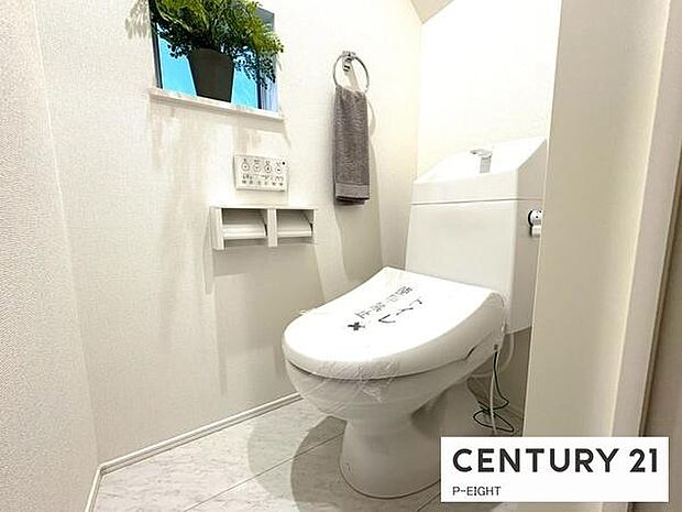 ウォシュレット付きの暖房便座で快適です！