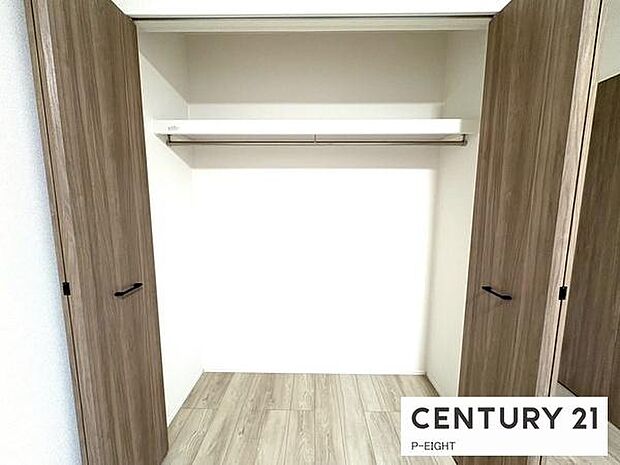 クローゼットで楽々収納!