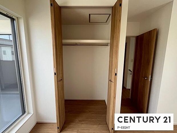 クローゼットでお部屋もスッキリ!