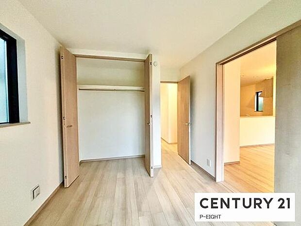 クローゼットでお部屋もスッキリ！