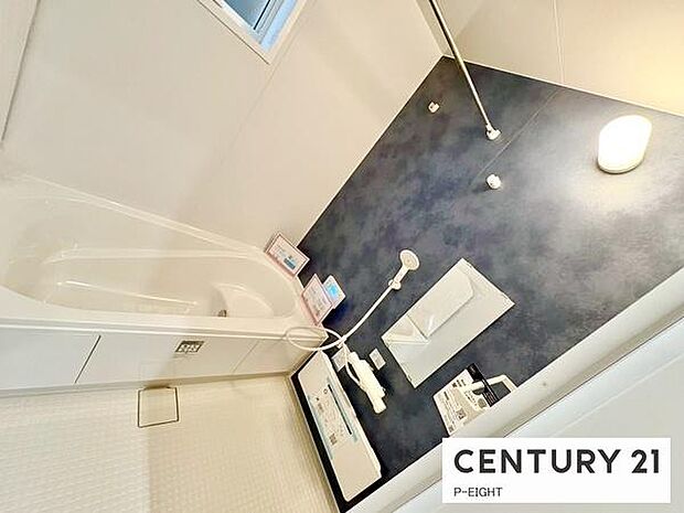 一坪サイズのお風呂で毎日の疲れを癒してください。