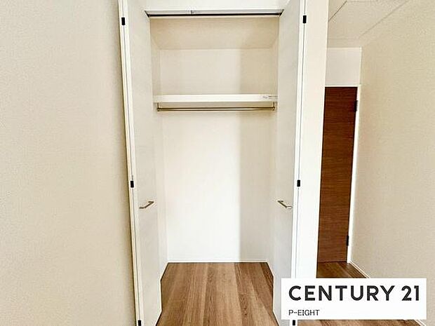 クローゼットでお部屋もスッキリ!