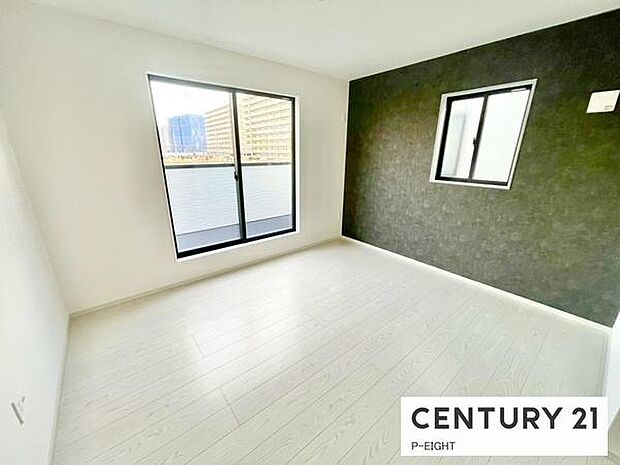 バルコニーに面している明るい部屋です!