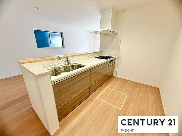 料理をしながらリビングを見渡せるつくりで、料理中も家族との会話がはずみます。