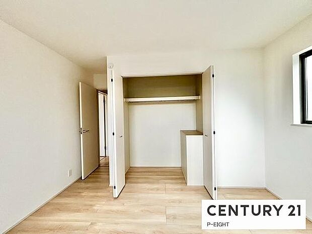 クローゼットでお部屋もスッキリ！