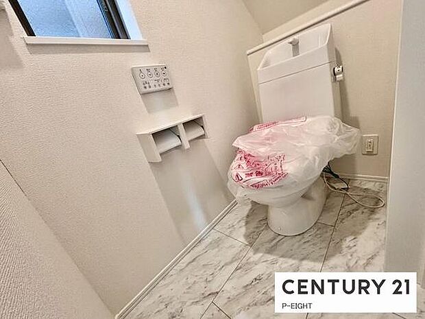 来客用の1階トイレには最新のトイレを！