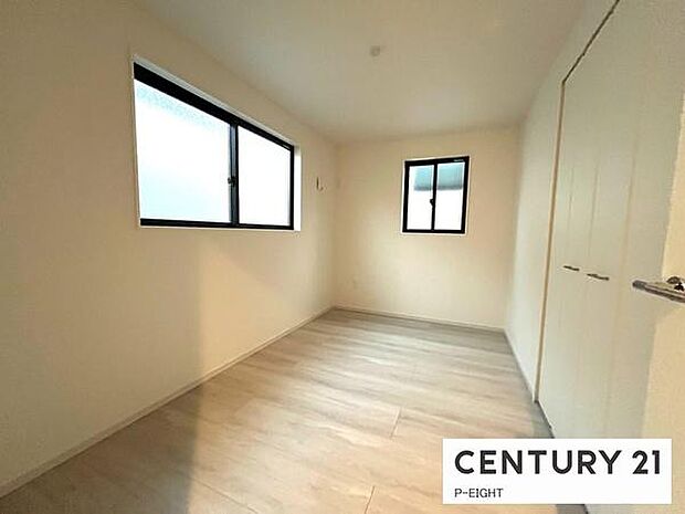 穏やかな色合いで落ち着ける空間です！