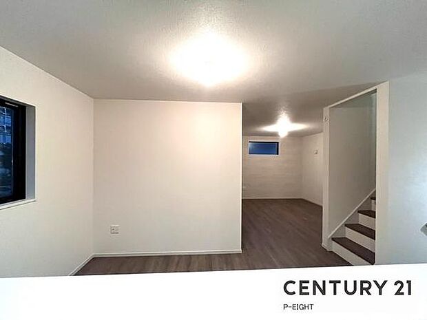 家族の笑い声が聞こえてきそうな、暖かい空間になっています。