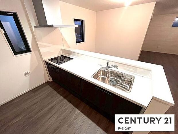 料理をしながらリビングを見渡せるつくりで、料理中も家族との会話がはずみます。