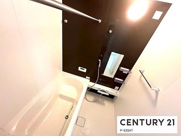 一坪サイズのお風呂で毎日の疲れを癒してください。