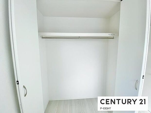 クローゼットでお部屋もスッキリ！