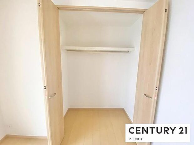 クローゼットでお部屋もスッキリ！