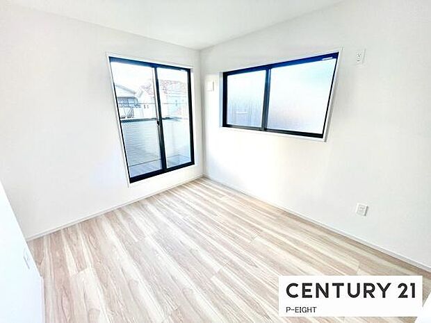 バルコニーに面している明るい部屋です!