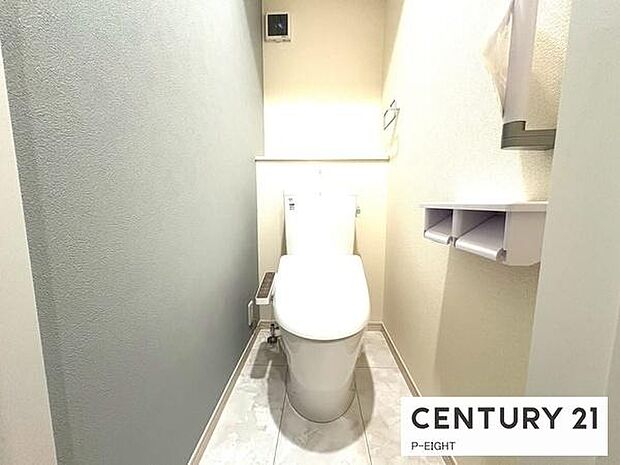 ウォシュレット付きの暖房便座で快適です！