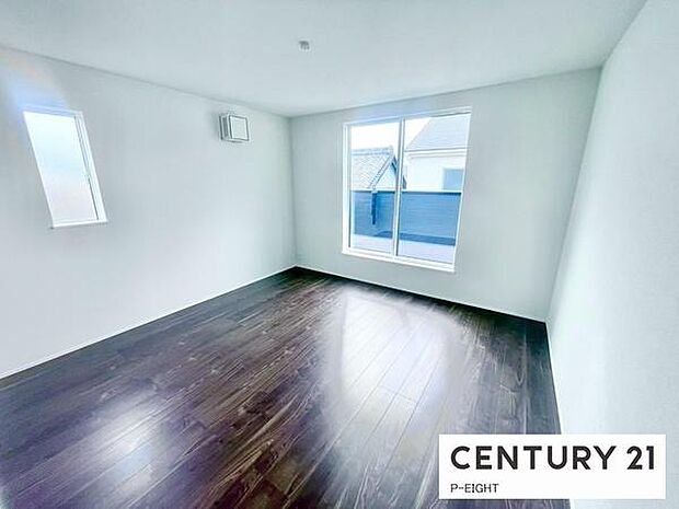 バルコニーに面している明るい部屋です！