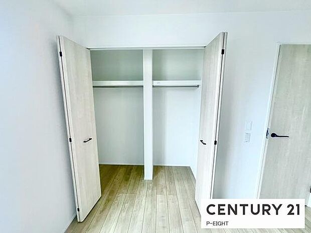 クローゼットで楽々収納!