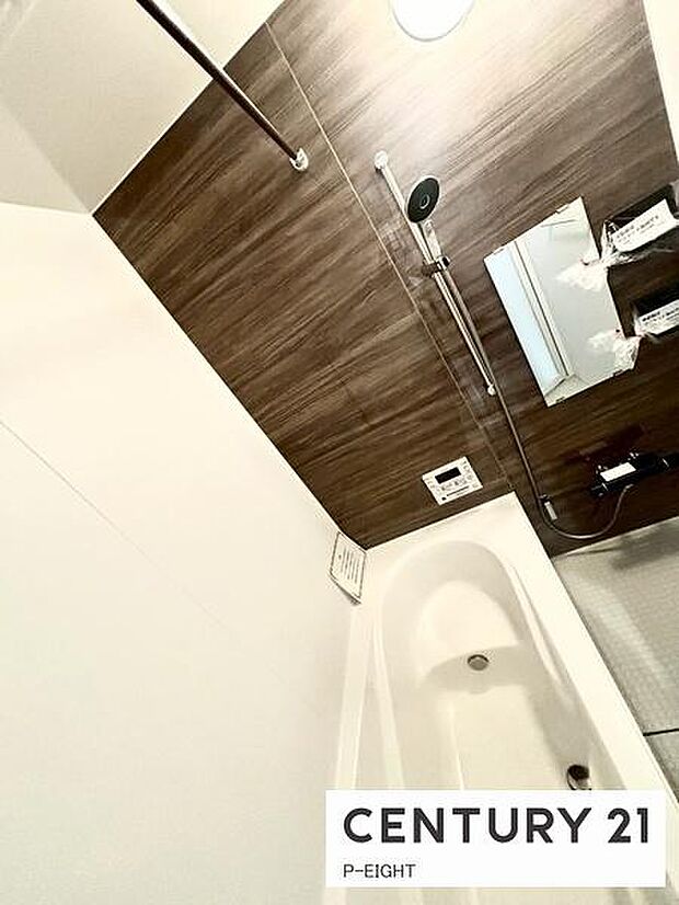 一坪サイズのお風呂で毎日の疲れを癒してください。