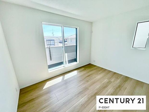 バルコニーに面している明るい部屋です!