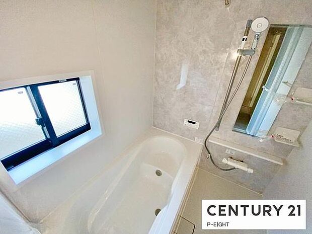 一坪サイズのお風呂で毎日の疲れを癒してください。