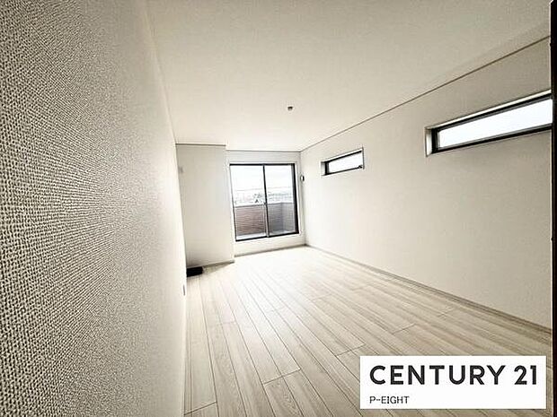 バルコニーに面している明るい部屋です！