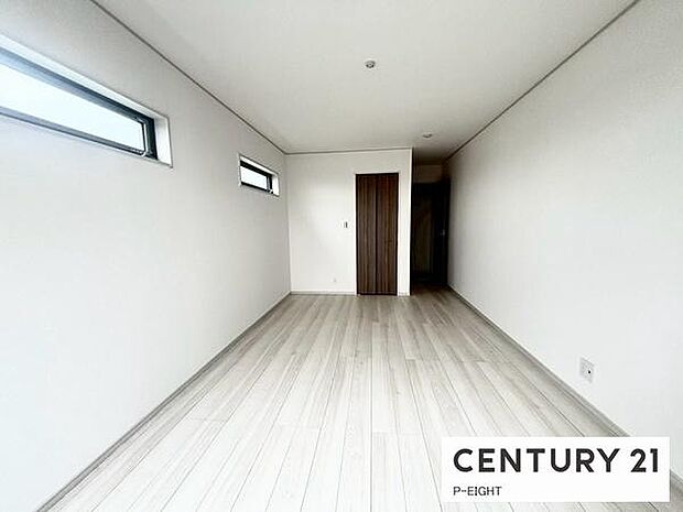 広々とした過ごしやすい部屋です！