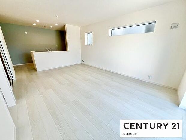 広々とした明るいリビングです！