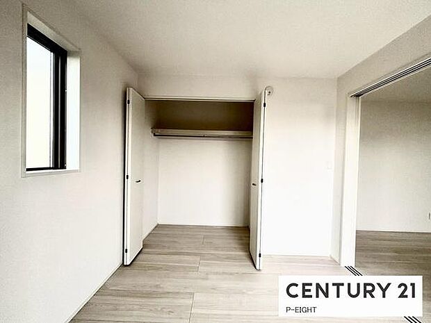 クローゼットでお部屋もスッキリ!