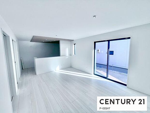 広々とした明るいリビングです！