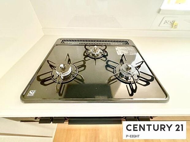 三口ガスコンロで料理もはかどりますね!グリルもあります!