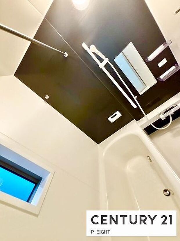 一坪サイズのお風呂で毎日の疲れを癒してください。