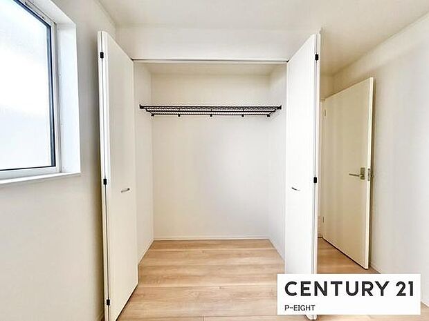 クローゼットでお部屋もスッキリ!