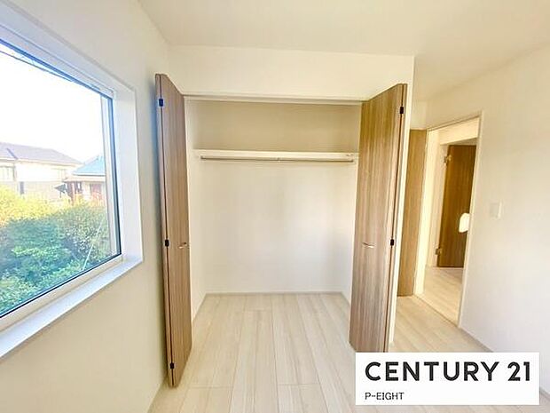 クローゼットでお部屋もスッキリ！